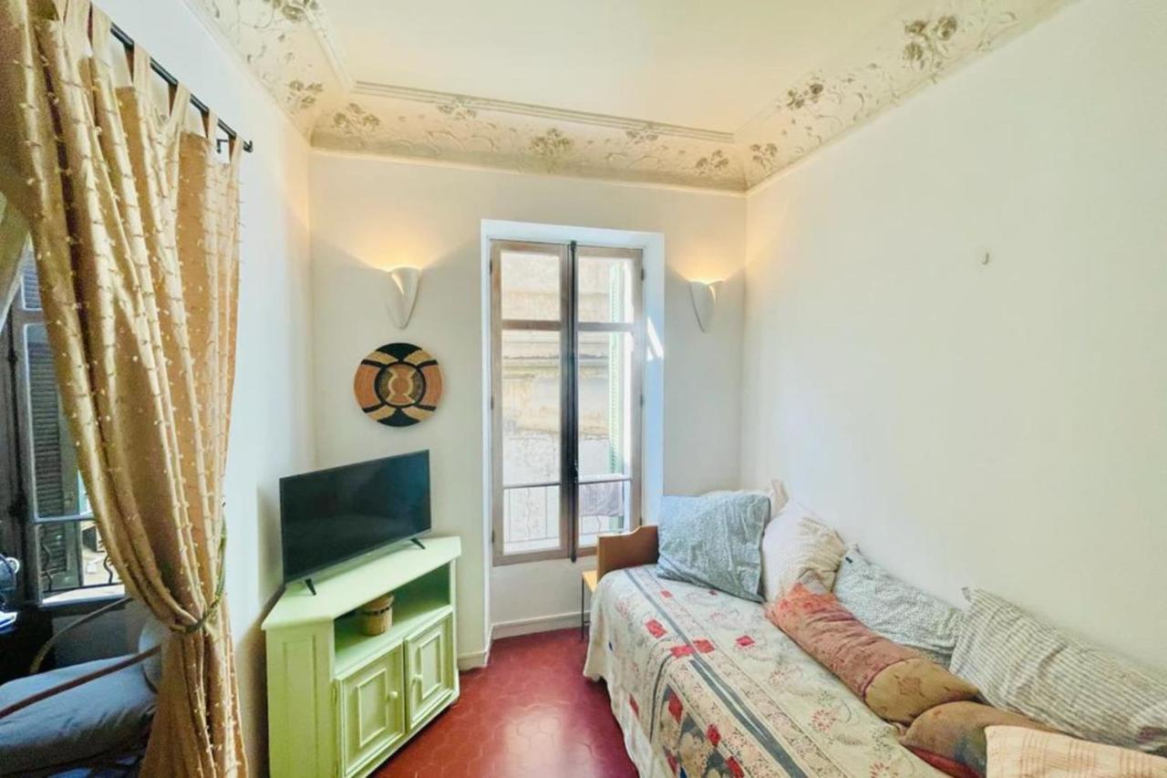 Bnb Renting Great Studio In The Heart Of Cannes Old City Neighbourhood ! Villa Exterior foto